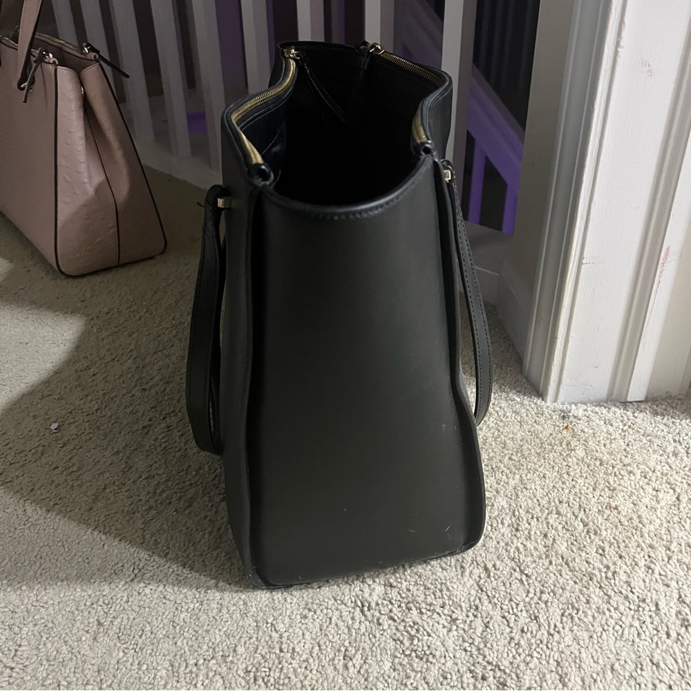 Kate Spade Purse - Picture 4 of 5